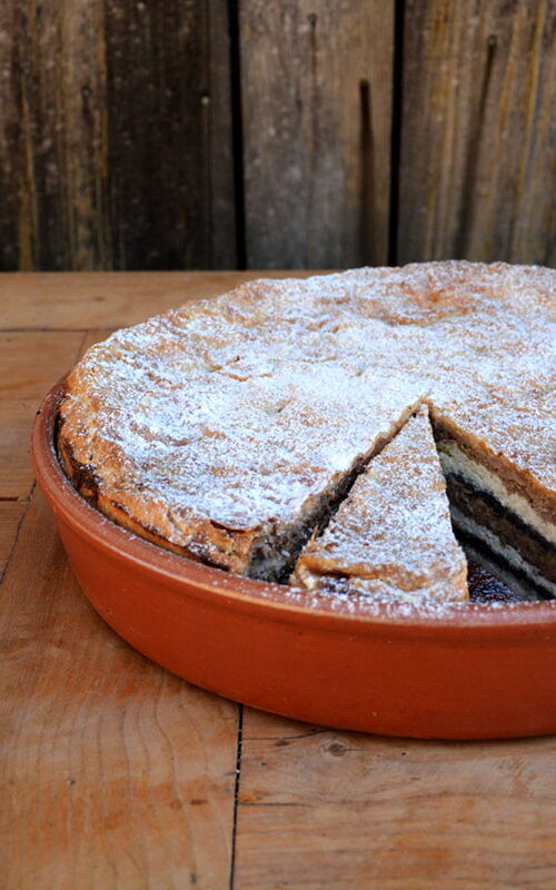 PREKMURSKA GIBANICA v lončenem pekaču